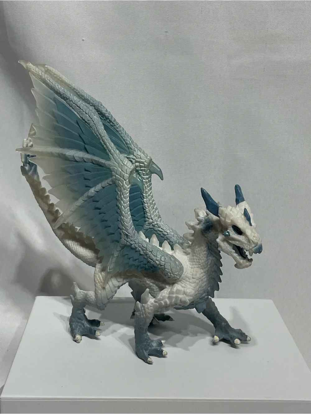 6.5” Schleich Eldrador Creatures Ice Dragon (Model 70139 / 73527) hand-painted f